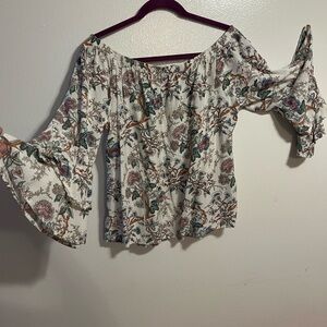 Blouse Top Boho Floral Off Shoulder Relaxed Shirt Vibrant. Unknown Size.  M-L